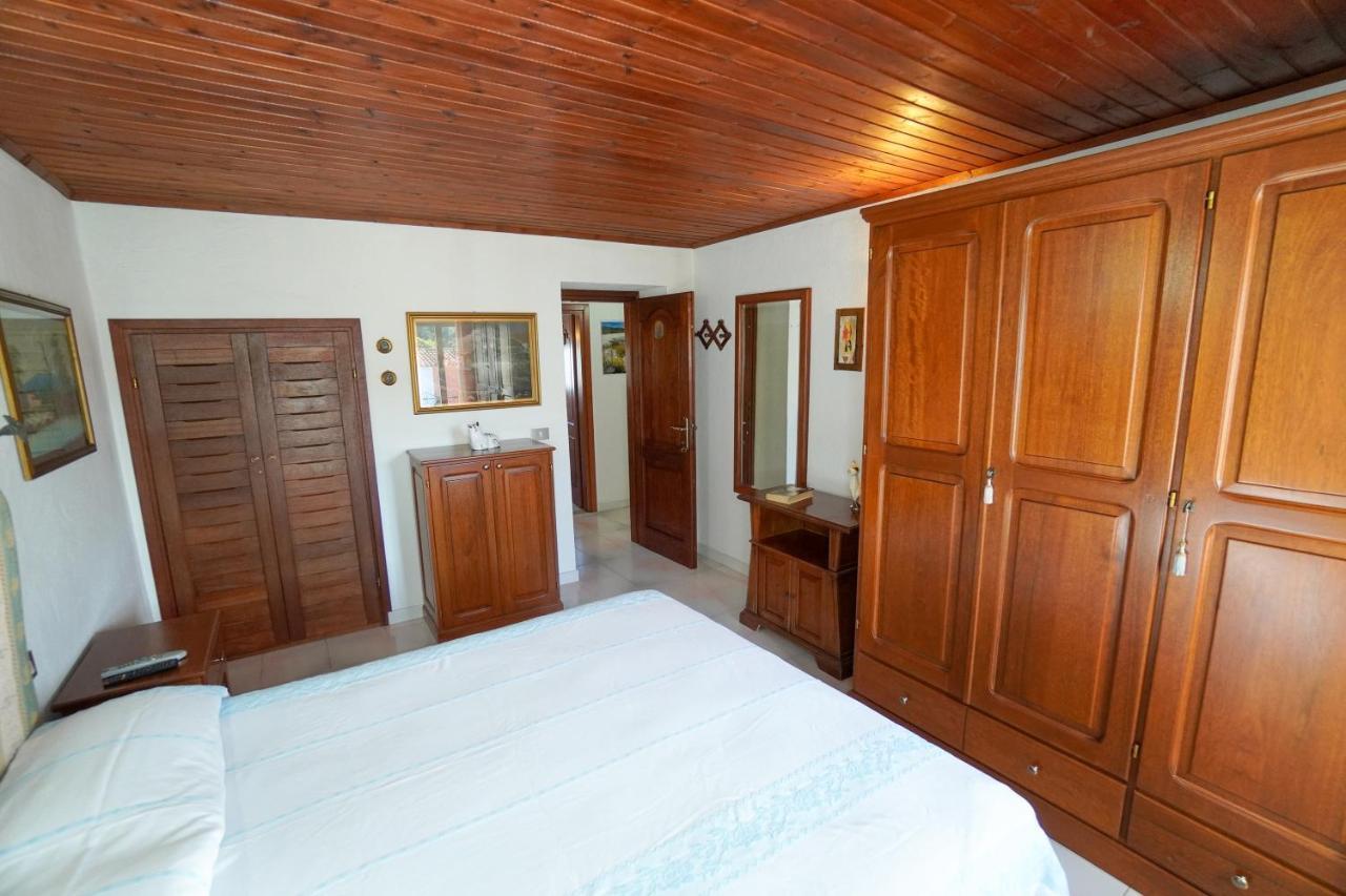 Le Case Di Mara - Monte Petrosu House Экстерьер фото