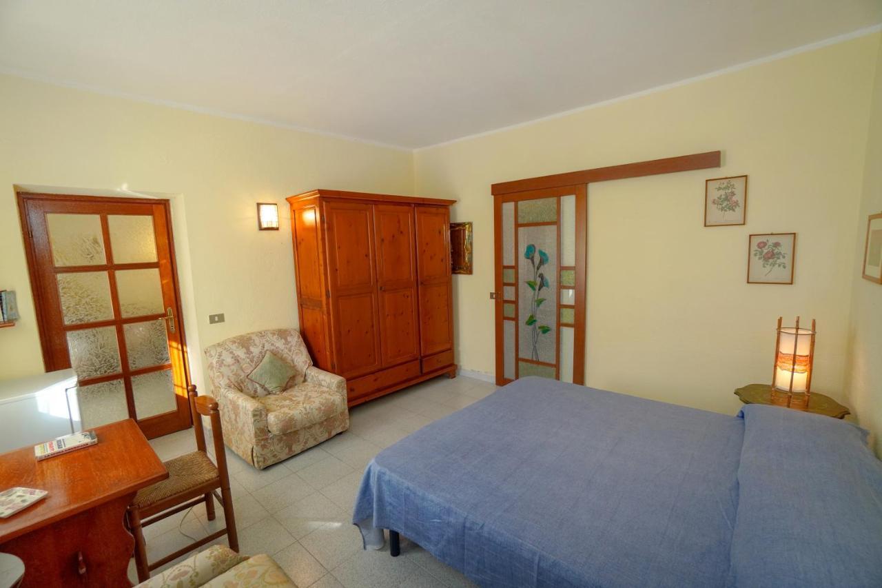 Le Case Di Mara - Monte Petrosu House Экстерьер фото